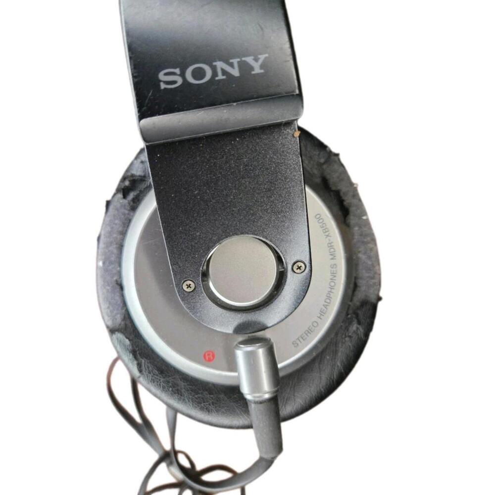 Sony MDR-XB500 Black Stereo Headphones with Extra Bass - Picture 3 of 5